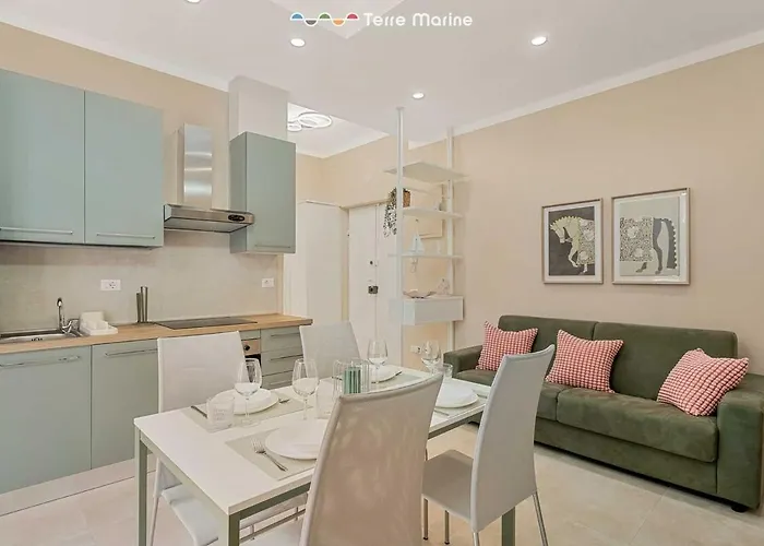 Amare House, Terremarine La Spezia