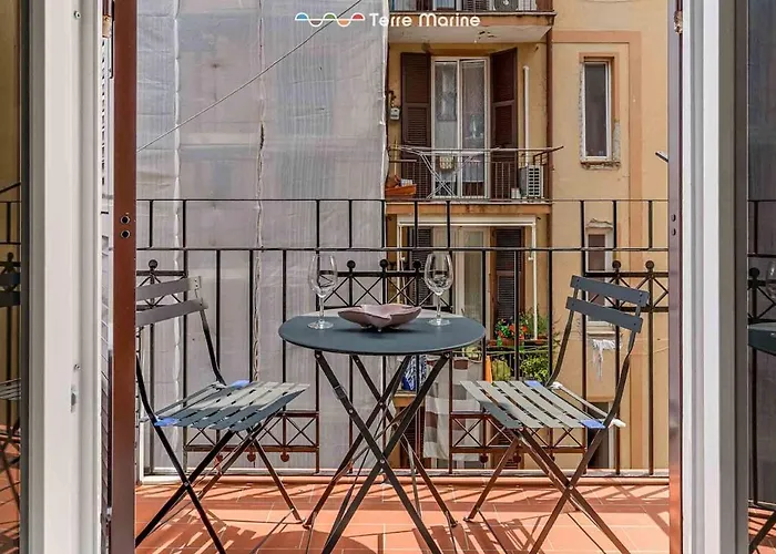 Amare House, Terremarine
